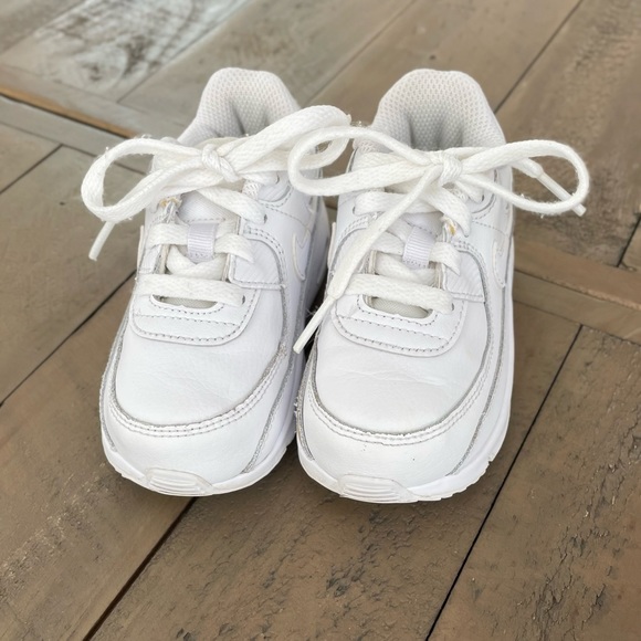 Nike Air Max 90 - Picture 4 of 9